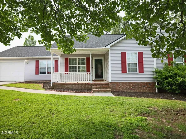 108 Stepping Stone Trl, Jacksonville, NC 28546