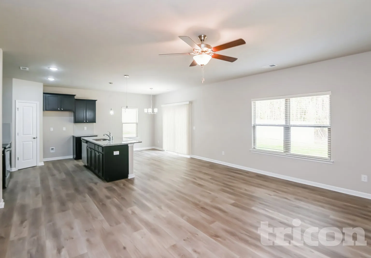 139 Spring Knoll Drive Charlotte NC — Photo 3