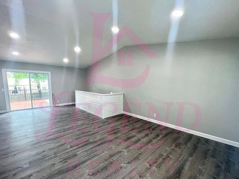 113 Mill Pond Dr — Photo 4