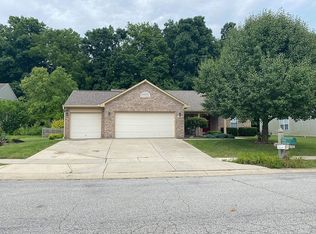 1935 Acorn Ct, Avon, IN 46123