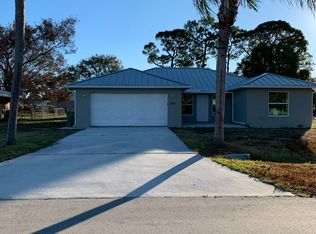 2271 SE Shipping Rd, Port Saint Lucie, FL 34952