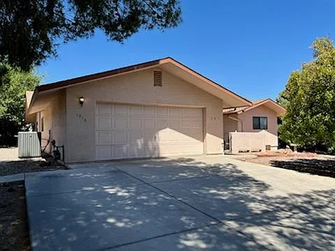 1918 S Bonita Dr