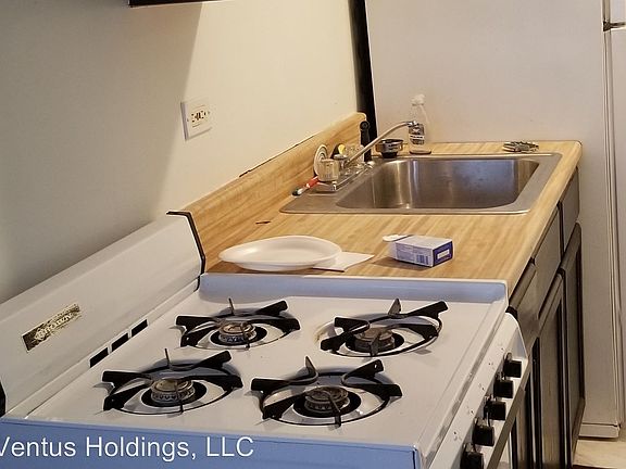 4th image of 6938 S Cregier Ave APT 109