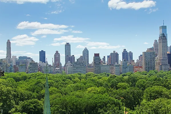 Sold by Corcoran | media 8