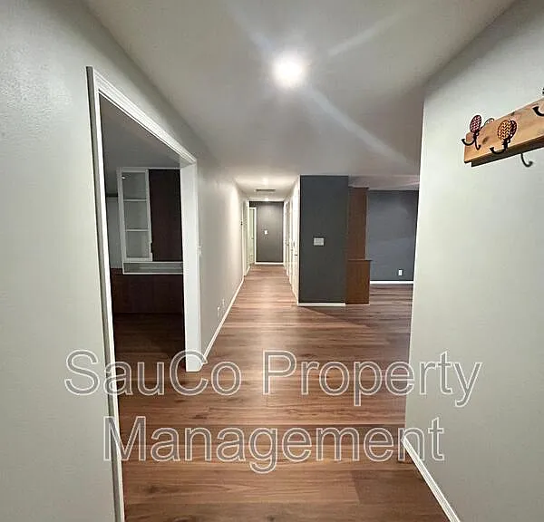 515 SE 26th Ave — Photo 5