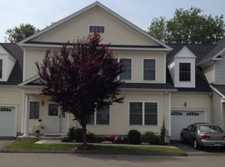 8 Lucius Ct, Milford, CT 06461