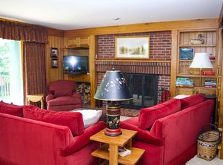 225 Mountain Glen Dr #7, Stowe, VT 05672