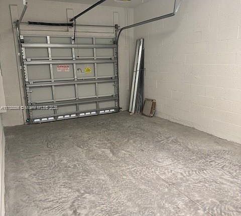 3rd image of 665 NW 6th Ter