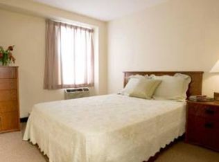 257 Lembeck Ave, Jersey City, NJ 07305