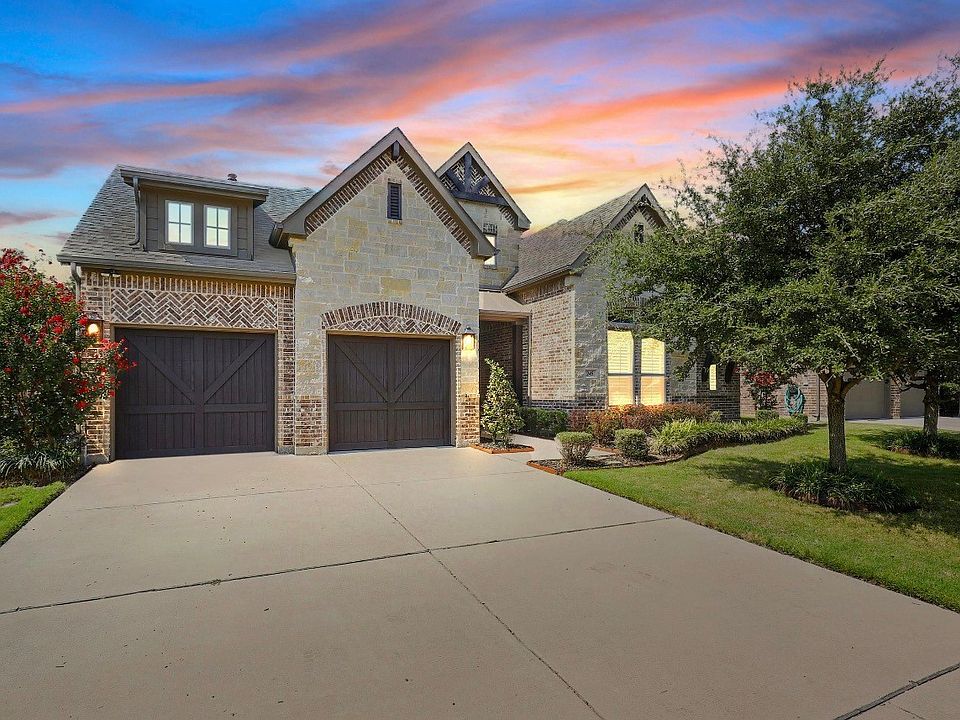 1st image of 245 Prairie Oak Ct