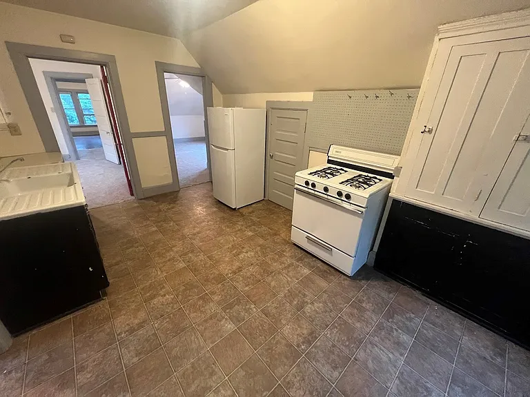 221 N Livingston St #3 — Photo 9