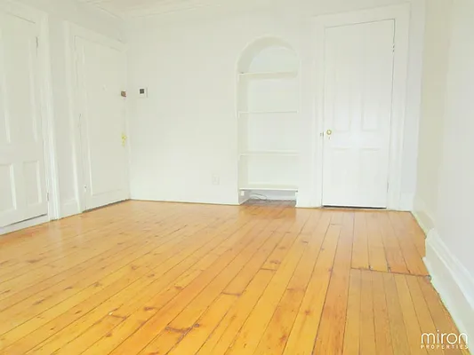 Rented by Miron Properties | media 12