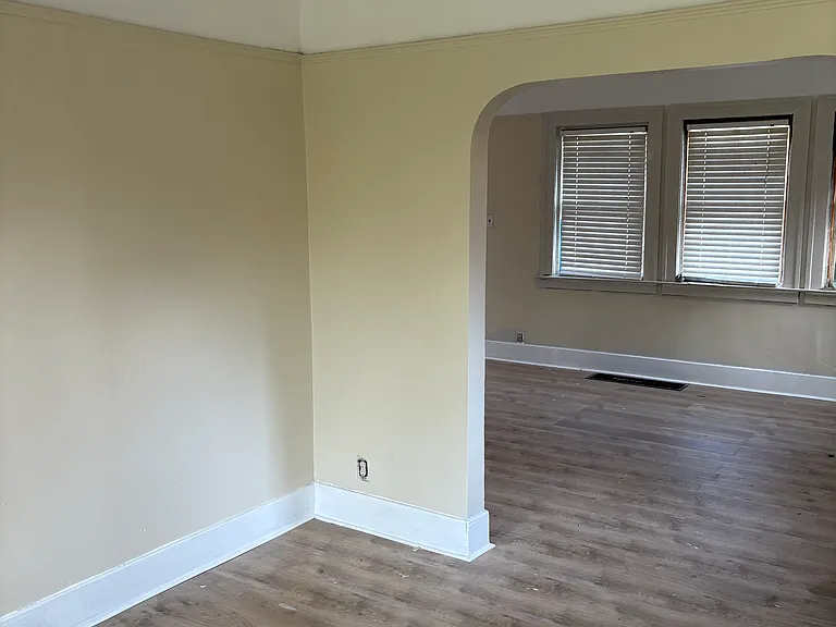 13070 Wilshire Dr — Photo 2