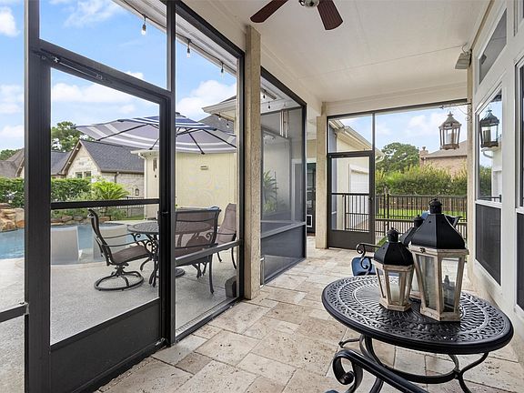 3rd image of 110 Bent Tree Ln