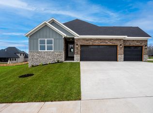 3801 N Golden Eagle Dr, Ozark, MO 65721