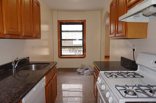 2nd image of 333 84th St #3