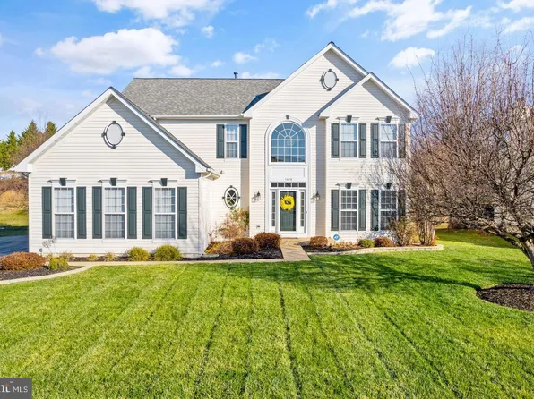 1618 Heron Way, Woodbridge, VA 22191