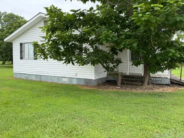 1402 S Grandview Dr, Dewitt, AR 72042