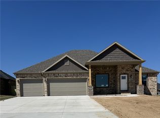 2224 Crane Ave, Pea Ridge, AR 72751
