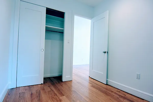 Rented by Voro, LLC | media 16