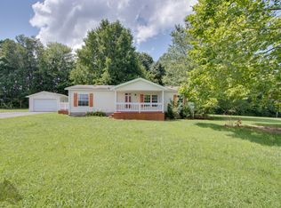 610 Pointe Ln, Lafayette, TN 37083