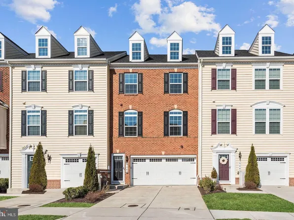 938 Magnolia Blossom Ct, Sykesville, MD 21784