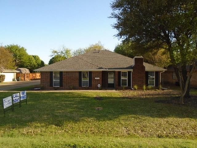 1st image of 342 London Ln