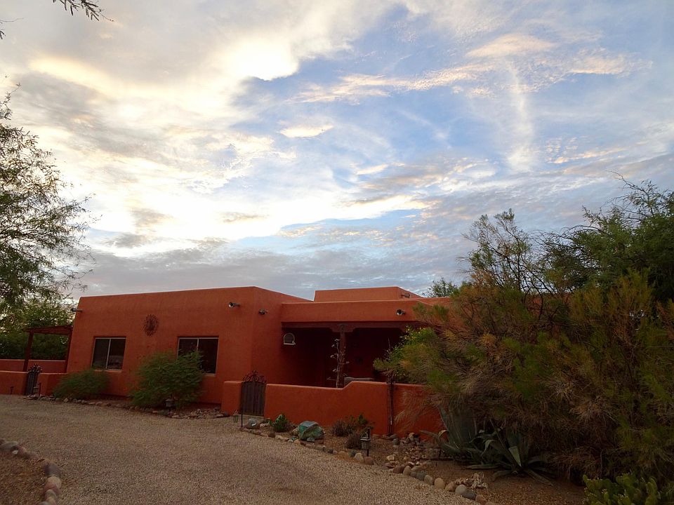 1st image of 7441 N San Anna Dr