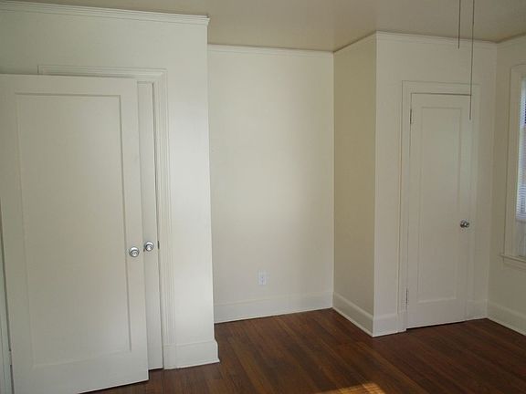 2nd image of 211 NE Boulevard APT 09