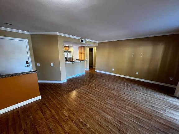 3rd image of 15363 Maturin Dr Unit 160