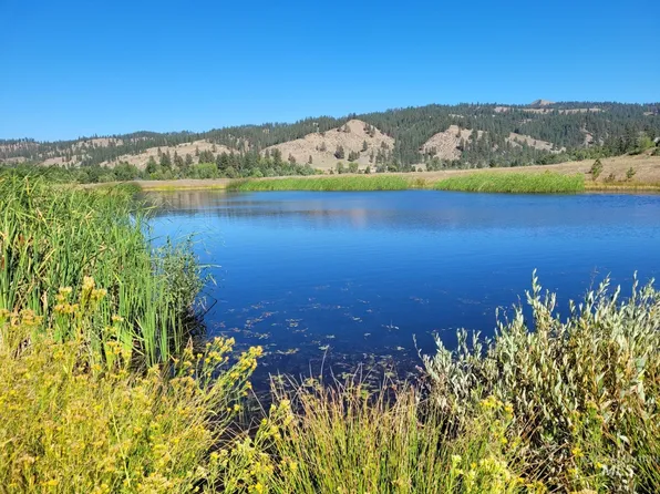 LOT 17 Singing Spgs, Garden Valley, ID 83622