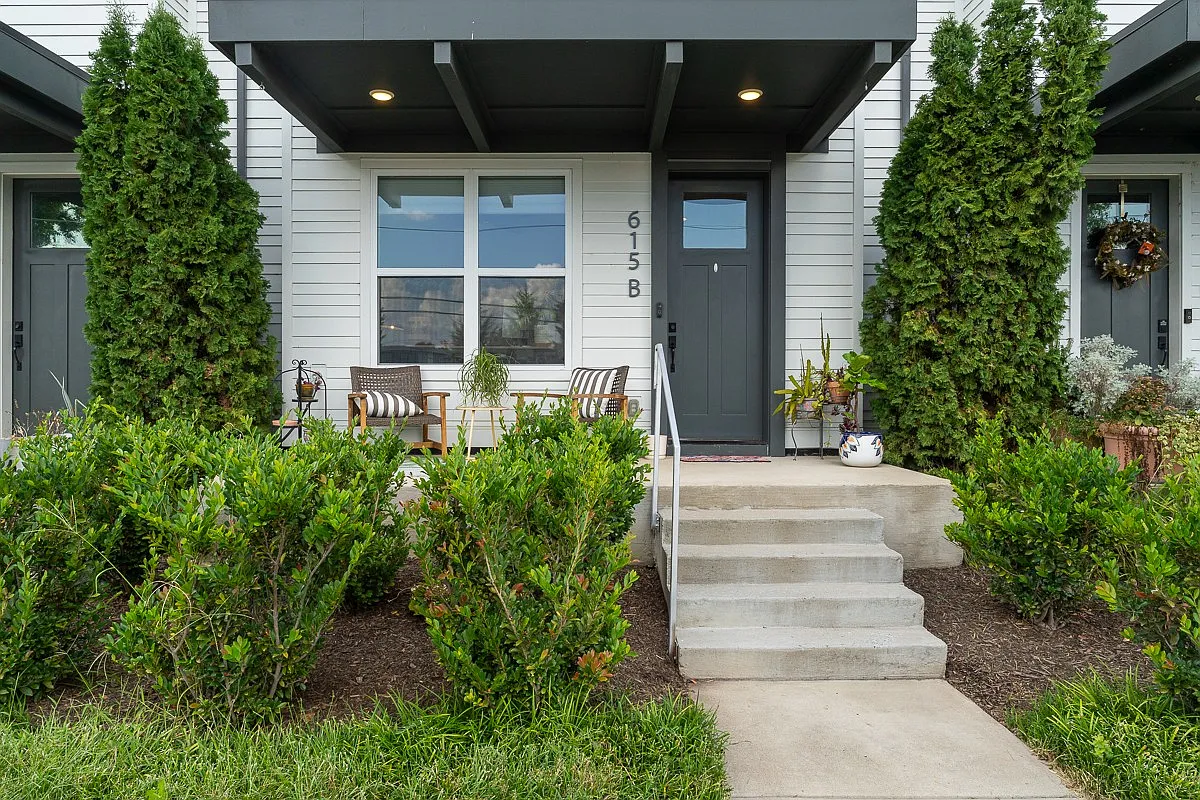 3 bed, 3.5 bath, 1988 sqft, $4,000 — Photo 3