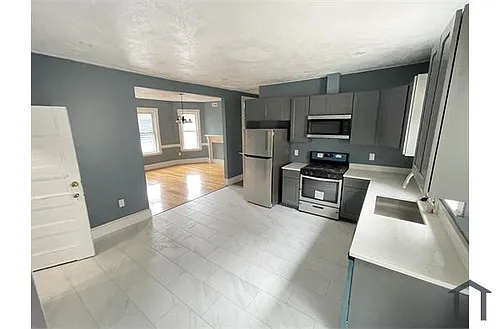 17 Gaylord St #3 Photo 1