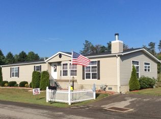 109 Nazarene Ln, Butler, PA 16001