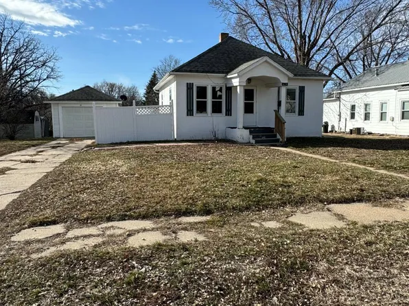 619 E Everett St, Oneill, NE 68763