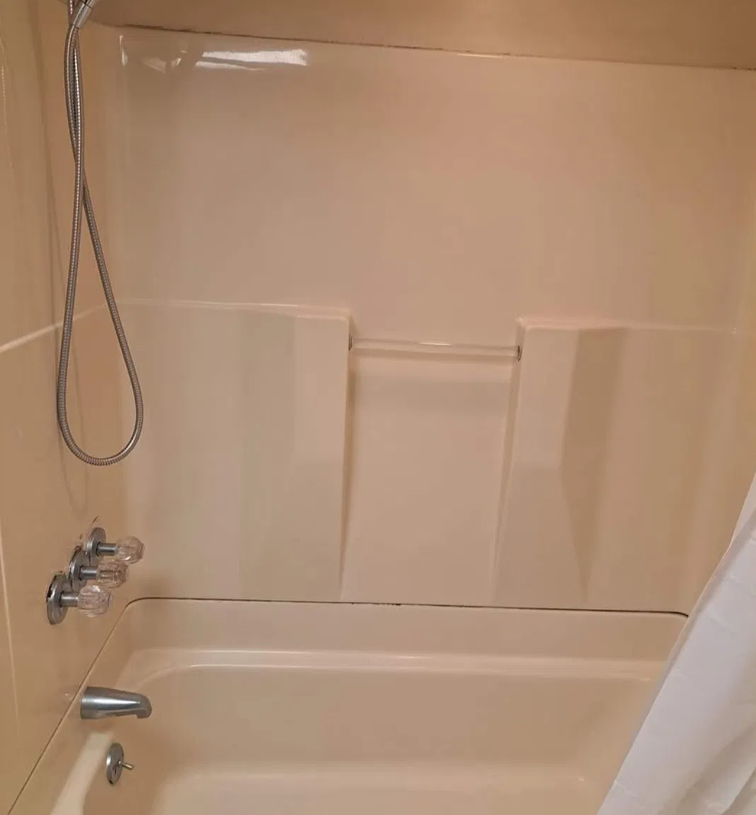 2 bed, 1200 sqft, $950 — Photo 1