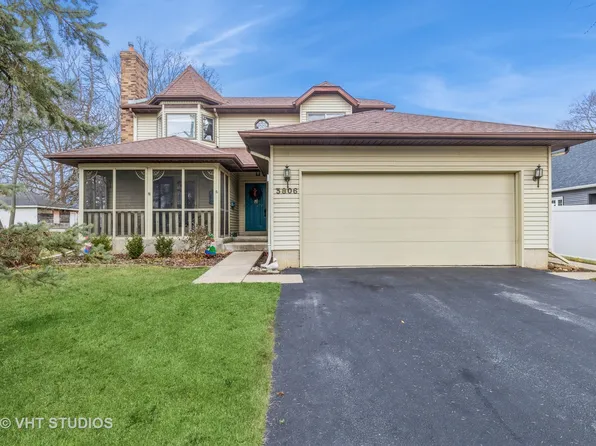 3806 W John St, McHenry, IL 60050