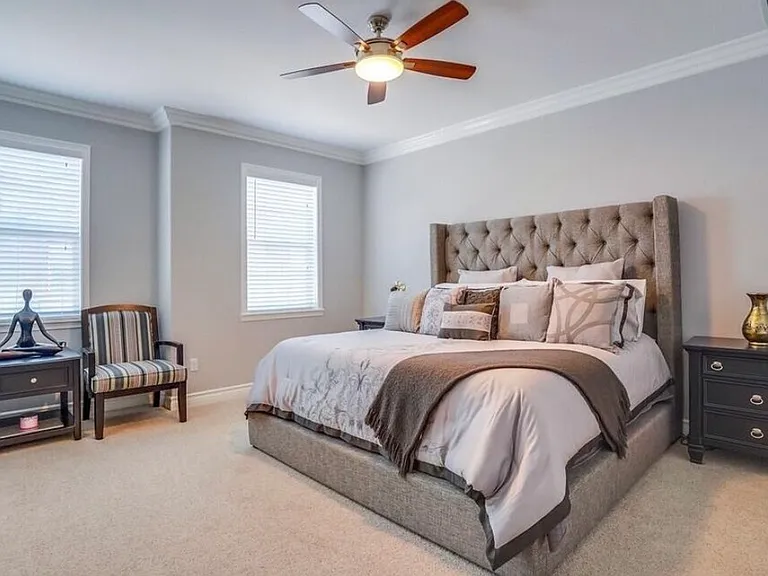 22057 Barrington Way — Photo 20