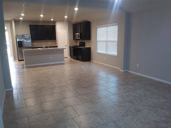 5th image of 17722 Auburn Heights Trl