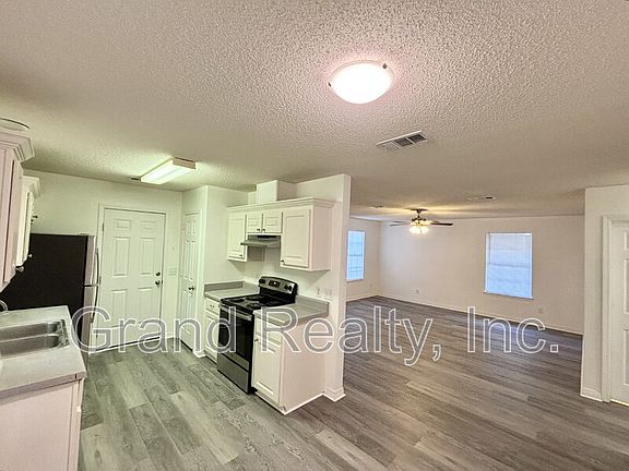 5th image of 5574 Econfina St