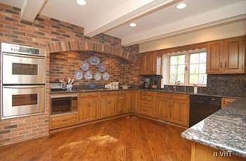 1st image of 1 Baneberry Ln