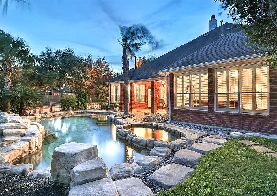 1st image of 16611 Mystic Harbor Ln