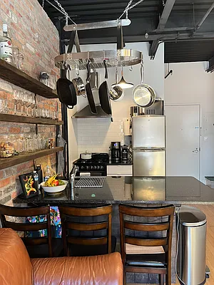 Rented by Smart City Real Estate LLC | media 8