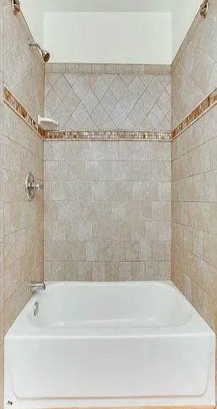 7803 Brookview Ct — Photo 17