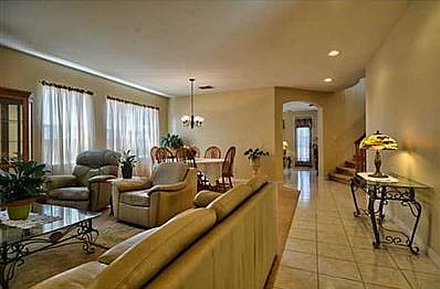 3rd image of 989 Cordova Dr