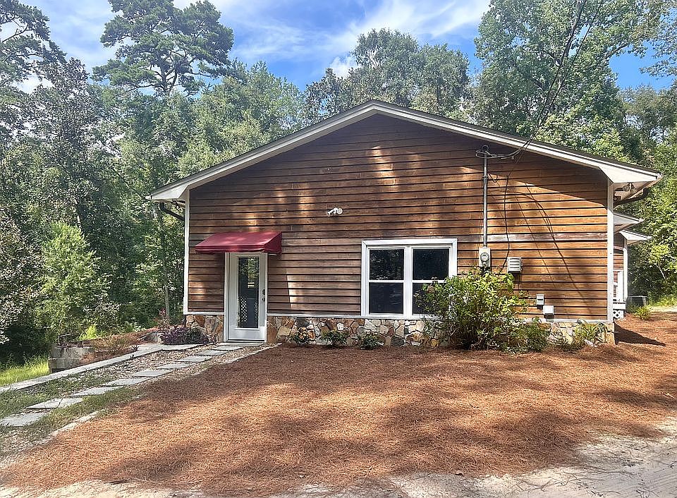1st image of 381 Sandy Creek Rd