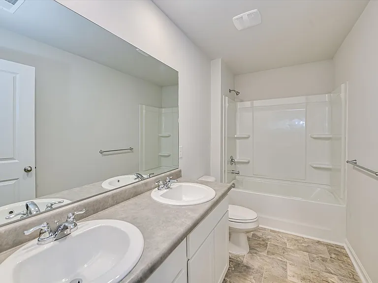 2892 Calli Crossing Dr — Photo 33