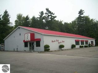 1190 W Lake St, Tawas City, MI 48763