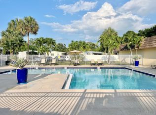 183 Plantation Blvd, Lake Worth, FL 33467