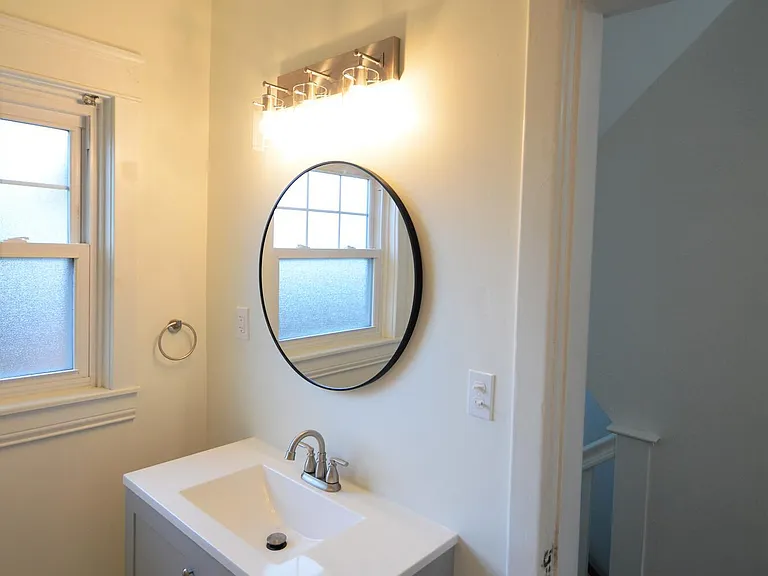2102 Murray Ave — Photo 7
